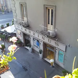 Edoardo Al Plebiscito Napoli