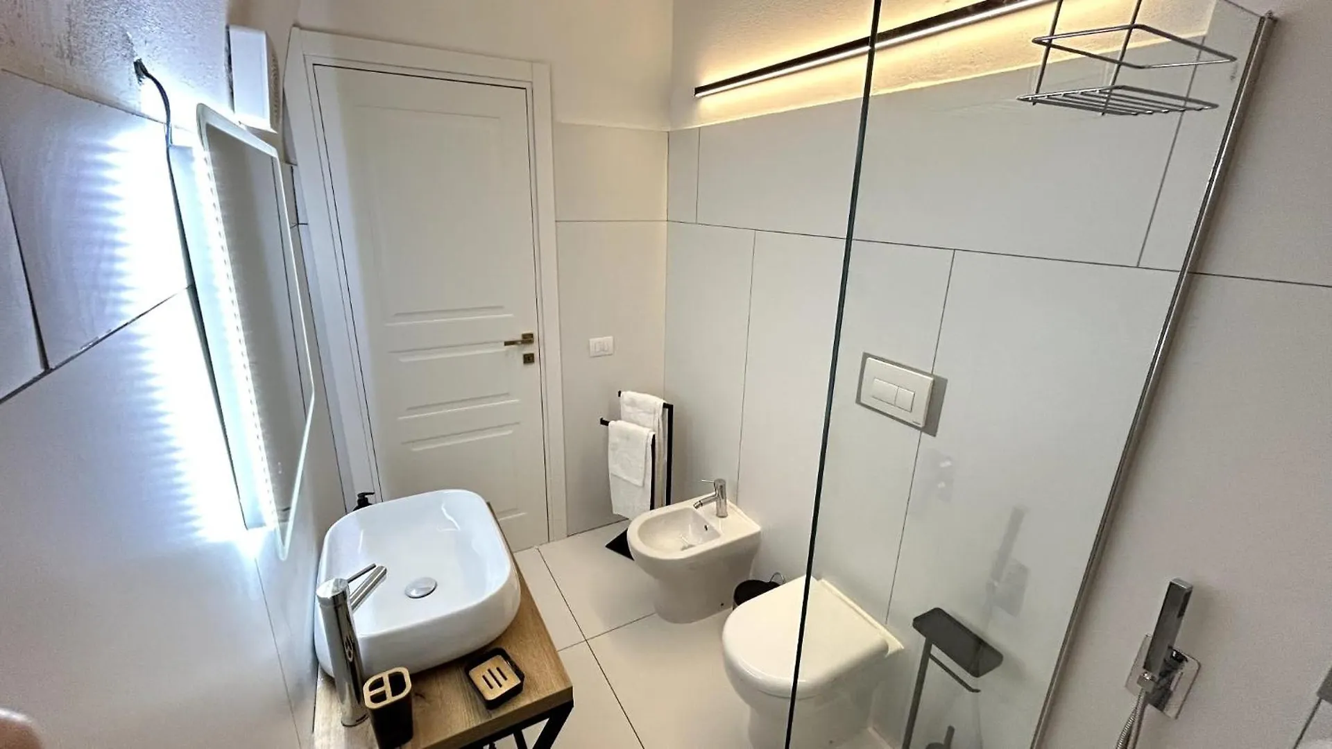 Hotel Giglio Borbonico Napoli 0*,  Italia
