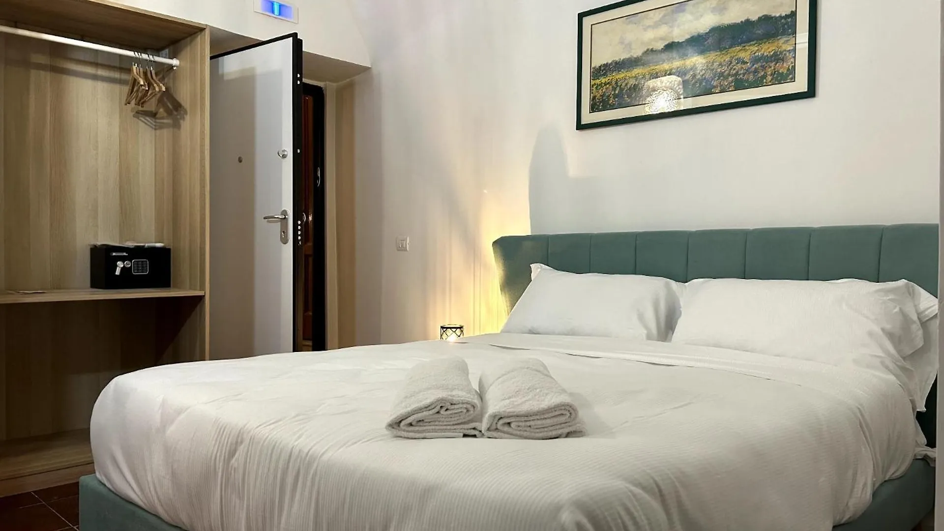 Hotel Giglio Borbonico Napoli 0*,  Italia